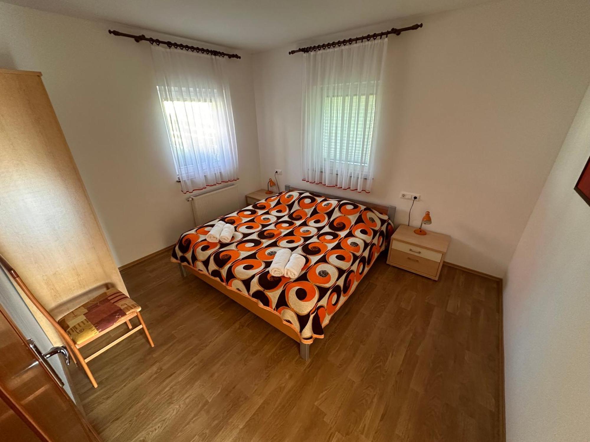 Apartments Suster Stari Trg ob Kolpi Exterior foto